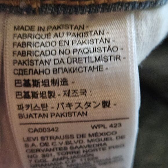 Levi '94 Baggy Cargo JEANS Size 29x30 Mid Rise Loose Adjustable Hem New Wide Leg - Picture 11 of 11